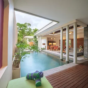 Villa The Kasih &, Seminyak (Bali)
